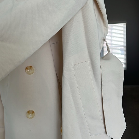 Show Me Your Mumu Women’s Trevor Trench Coat in Cream, NWT - Picture 10 of 13